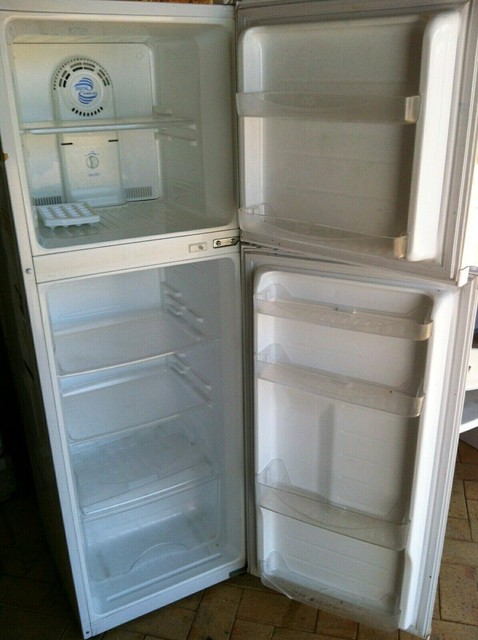 **246 LITRE DAEWOO FRIDGE FOR SALE** | Fridges & Freezers | Gumtree