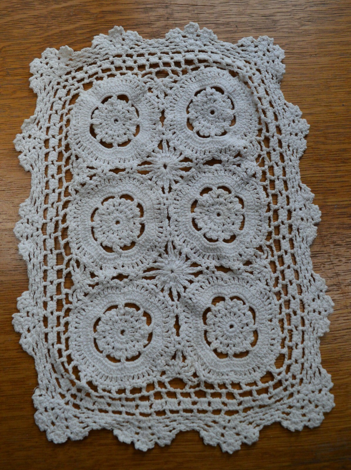 Lot of 12 Vintage Doilies Crochet Lace Cream Wedding Tea Table