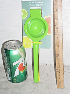 NEW JACENT CULINARY ELEMENTS ALL METAL MANUAL LEMON LIME CITRUS PRESS SQUEEZER