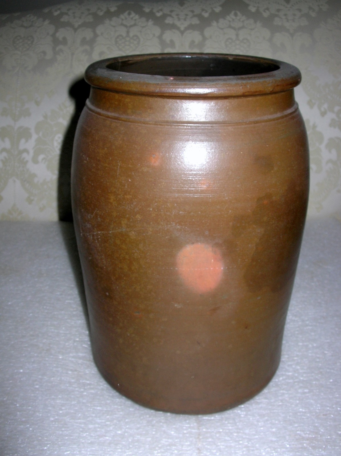 PALATINE WEST VIRGINIA STONEWARE  2 GALLON CROCK  T.D. HARDEN