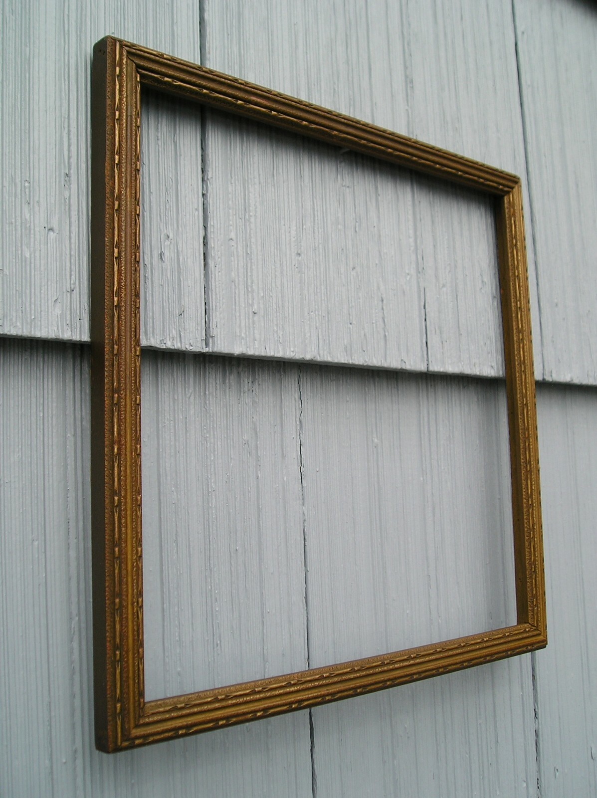 Vintage Art Crafts Gold Bronze Gilt Finish Fine Design Picture Frame 12 x 12