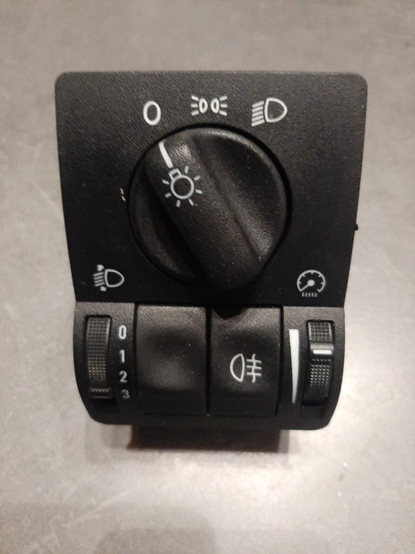 Commande De Reglage Hauteur Des Feux Opel Astra G 09180774 (45b))