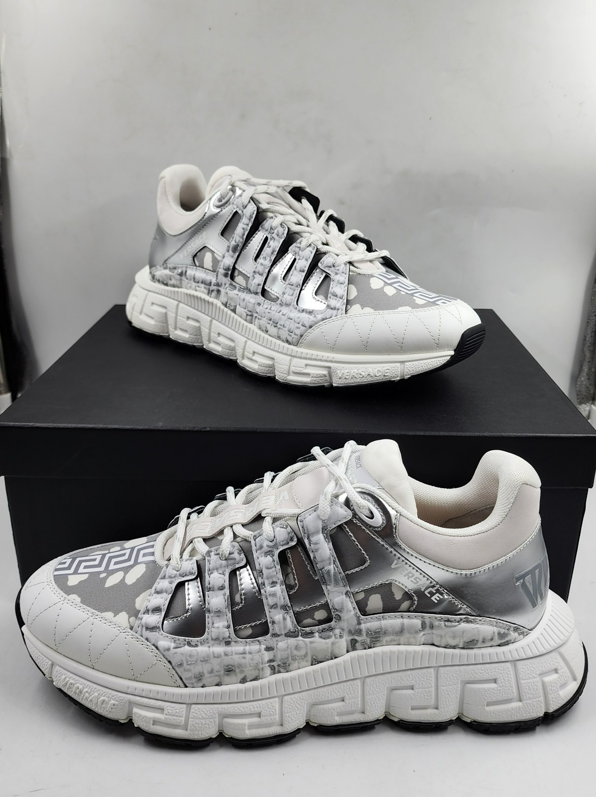 Versace Trigeca Low Top Sneakers Men's 45/12US White/Gray Mix Print Lace Up - Picture 2 of 22
