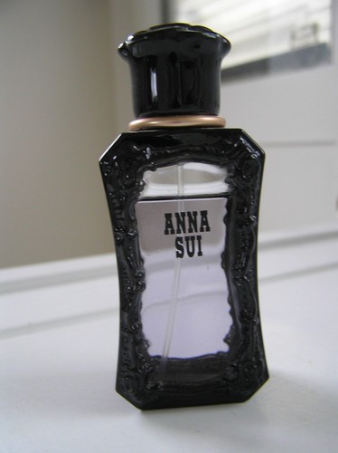 ANNA SUI DOLLY GIRL OOH LA LOVE 1.7 EDT SPRAY NEW IN BOX