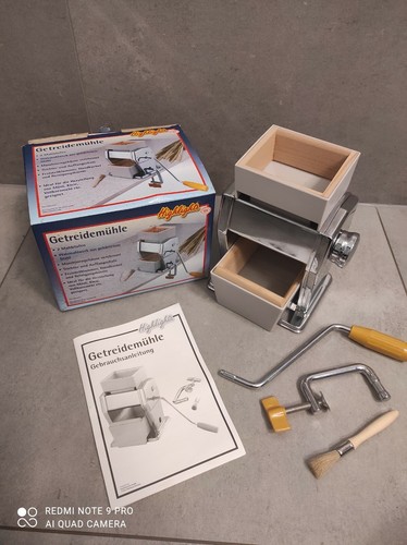 Kombigerät Getreidemühle Getreideflocker