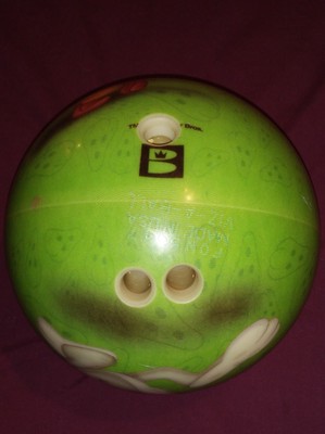 BRUNSWICK BOWLING BALL BUGS BUNNY-ELMER FUDD 8.10 LB