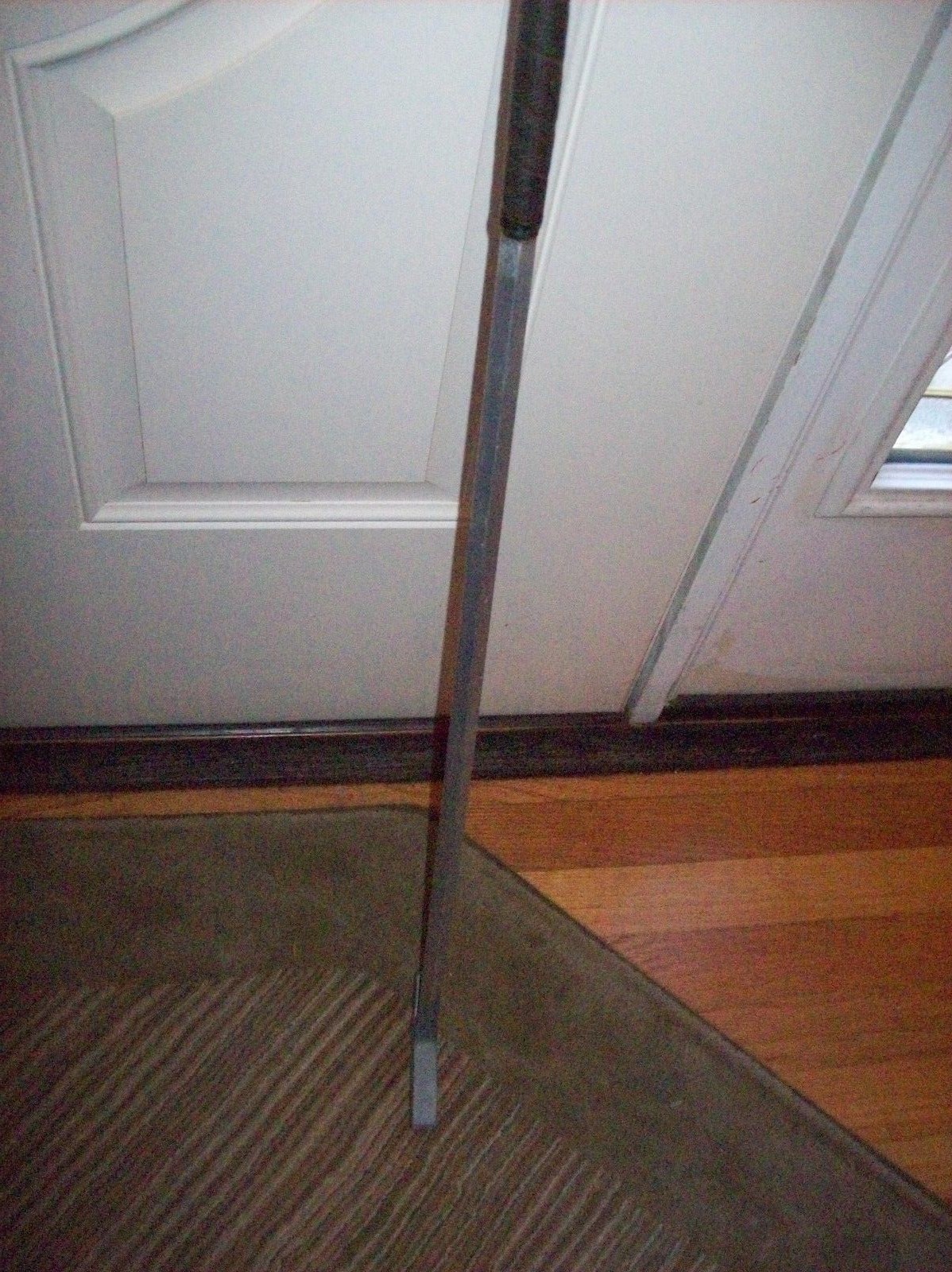 Eye Line Putter with Solid Aluminum Diamond Shaped Golf Shaft Very Unique