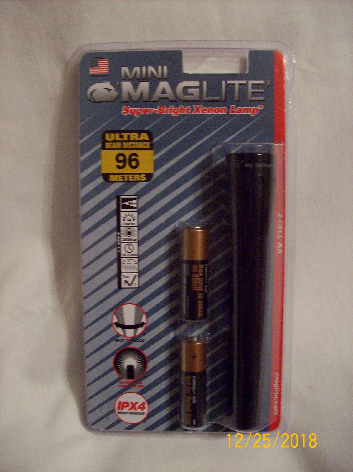 Mini Maglite M2A016 Flashlight
