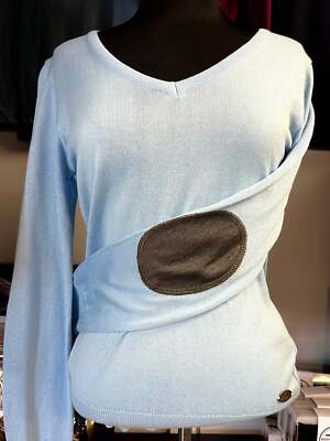 Milan V-Neck Sweater Light Blue w/Dark Grey Patch