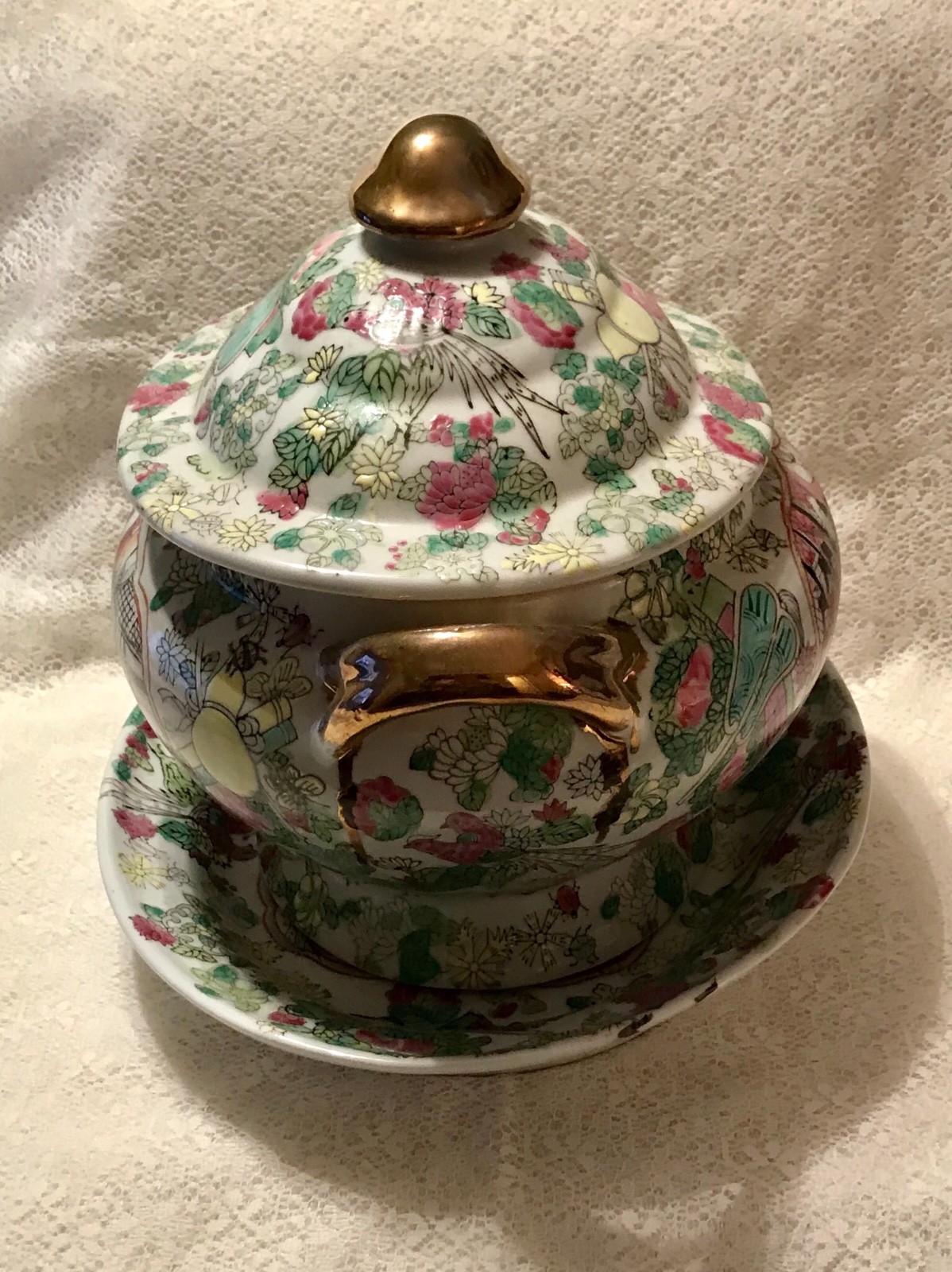 Antique Large Chinese Hand Painted Famille Rose Soup Tureen with Under plate