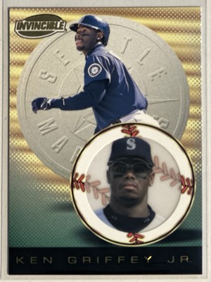 1999 Pacific Invincible #133 Ken Griffey Jr. - Seattle Mariners