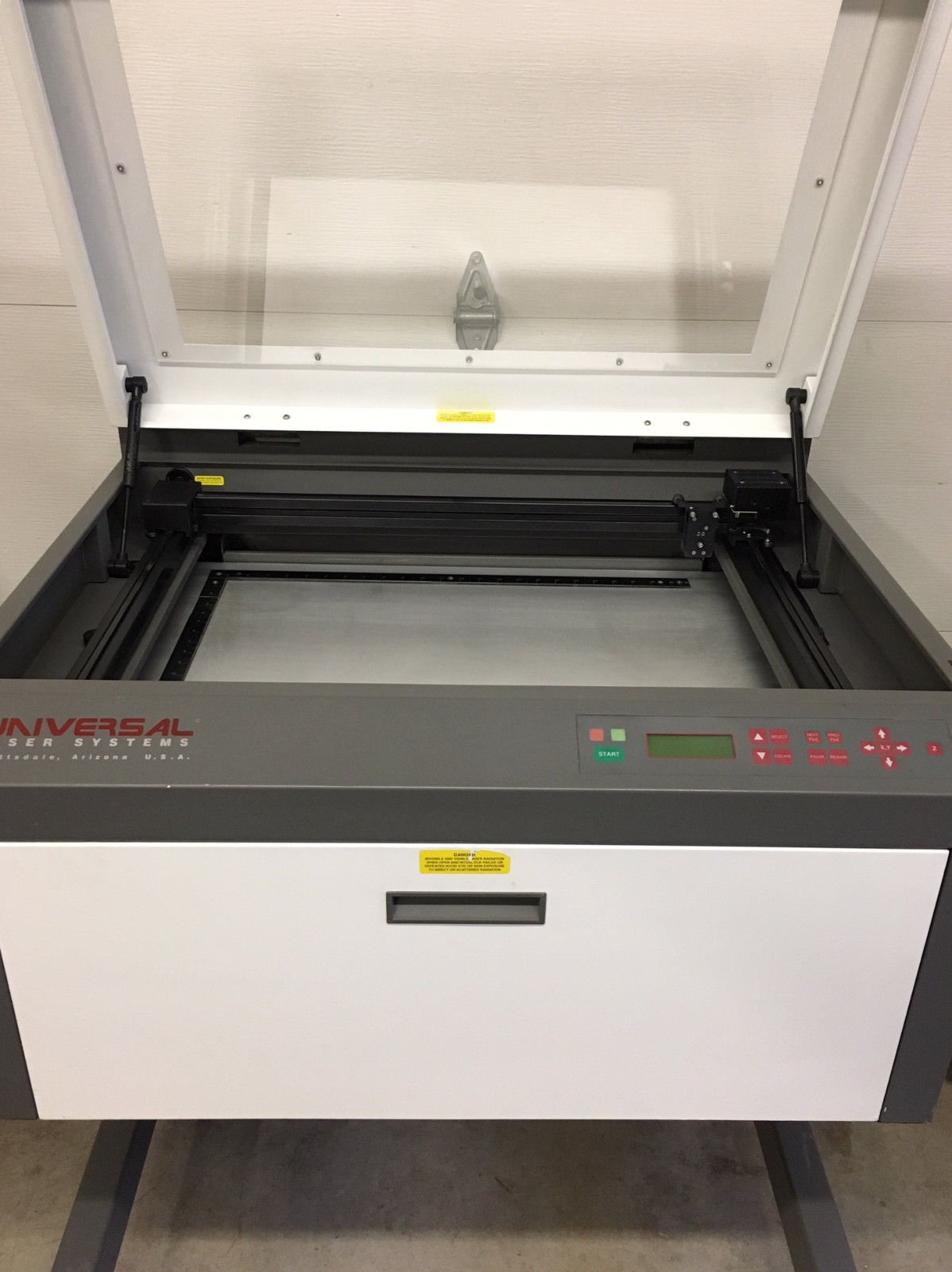 UNIVERSAL LASER SYSTEMS V-400 LASER ENGRAVER EPILOG TROTEC