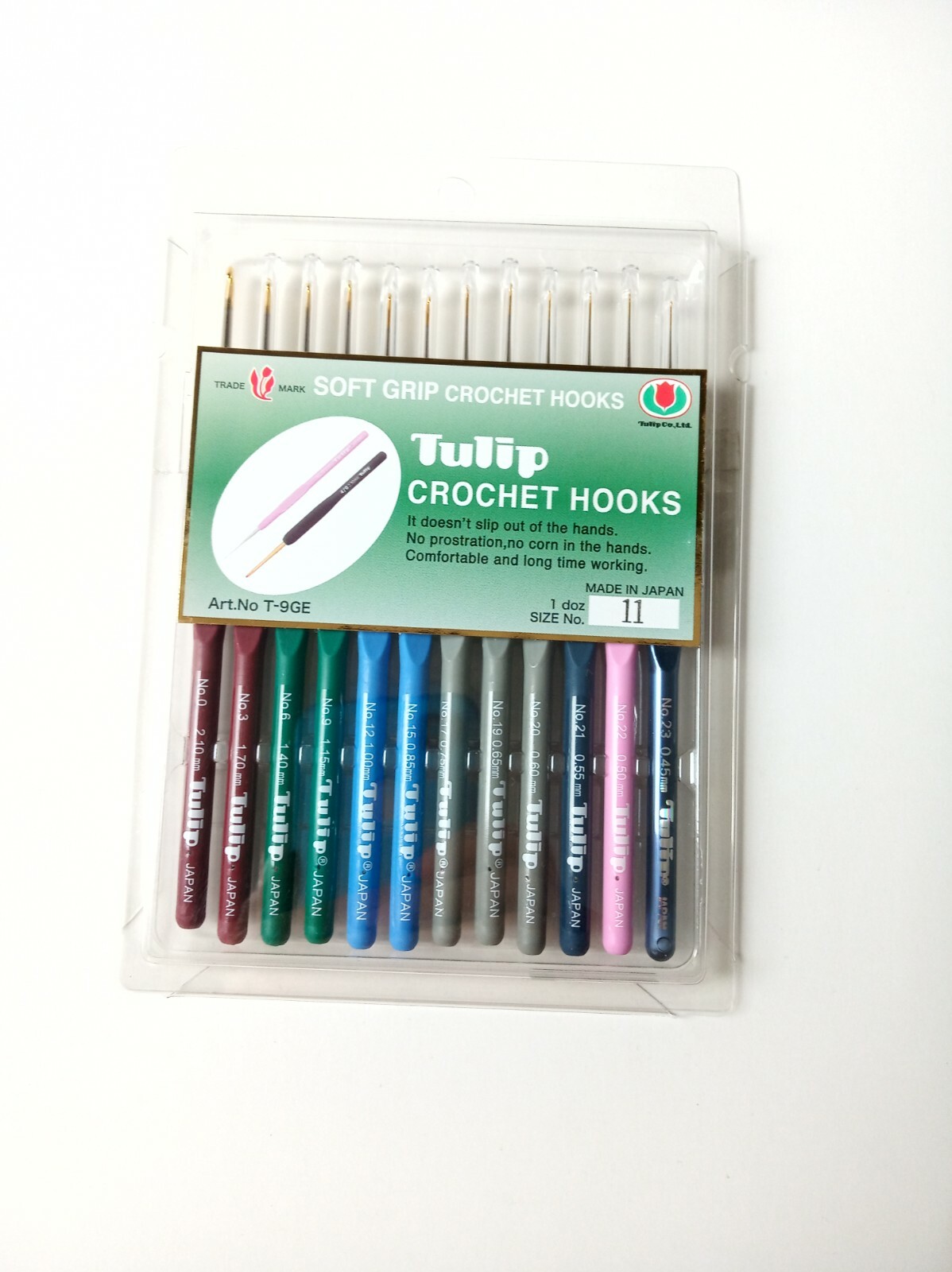 Tulip Fine Steel Soft Grip Crochet Hook Set Art No. T-9GE/12 Pcs. Different Size