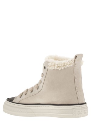 Pre-owned Brunello Cucinelli Suede Trainers With Shearling Lining And Jewelled Toe Cap In White