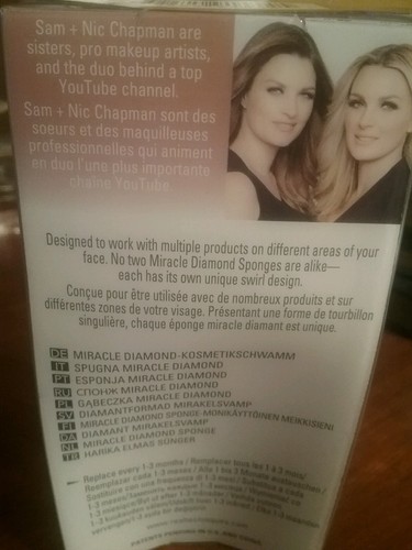 Real Techniques Bold Metals Collection Miracle Diamond Sponge New in Box