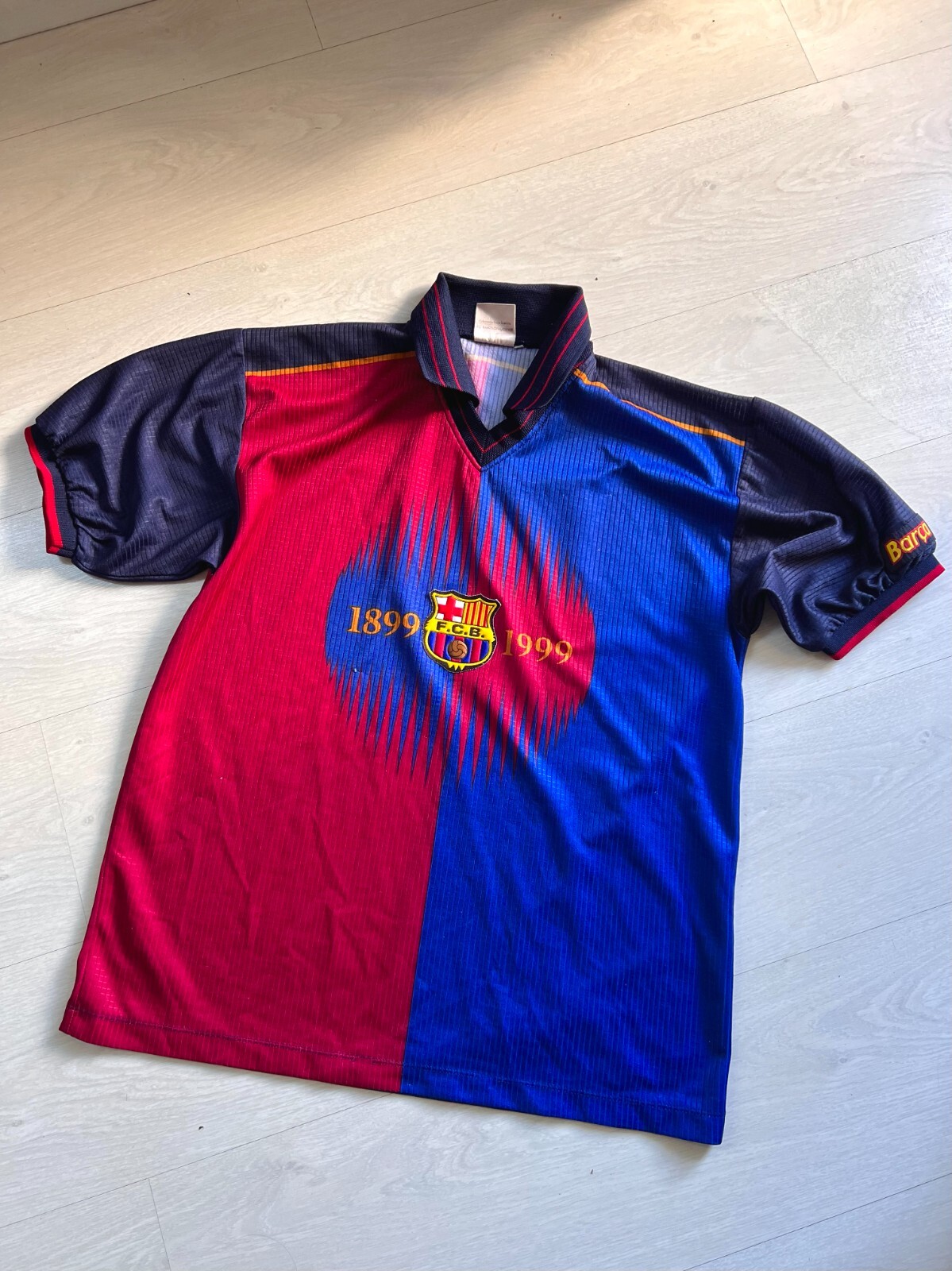FC Barcelona 1999-2000 Home Centenary Football Shirt Jersey FC Barcelona 1999-2000 Home Centenary Football Shirt Jersey