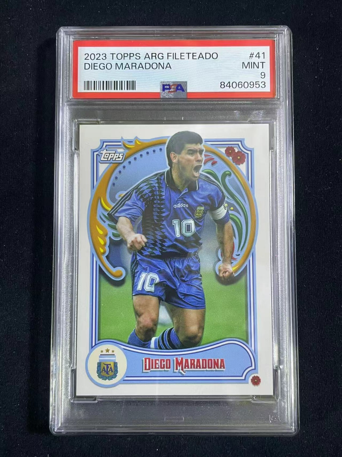 その他 topps FILETEADO DIEGO MARADONA /50 2023 Topps Argentina Fileteado Diego Maradona Yellow Tango