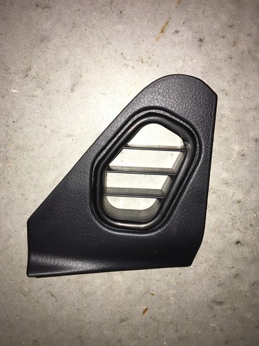 1990-1996 Nissan 300zx Right dash vent panel 68420 30P00 | eBay