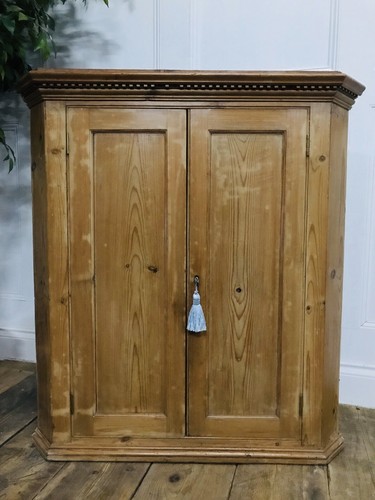 Antique Victorian Rustic Pine Corner Wall Mounted Larder Storage
