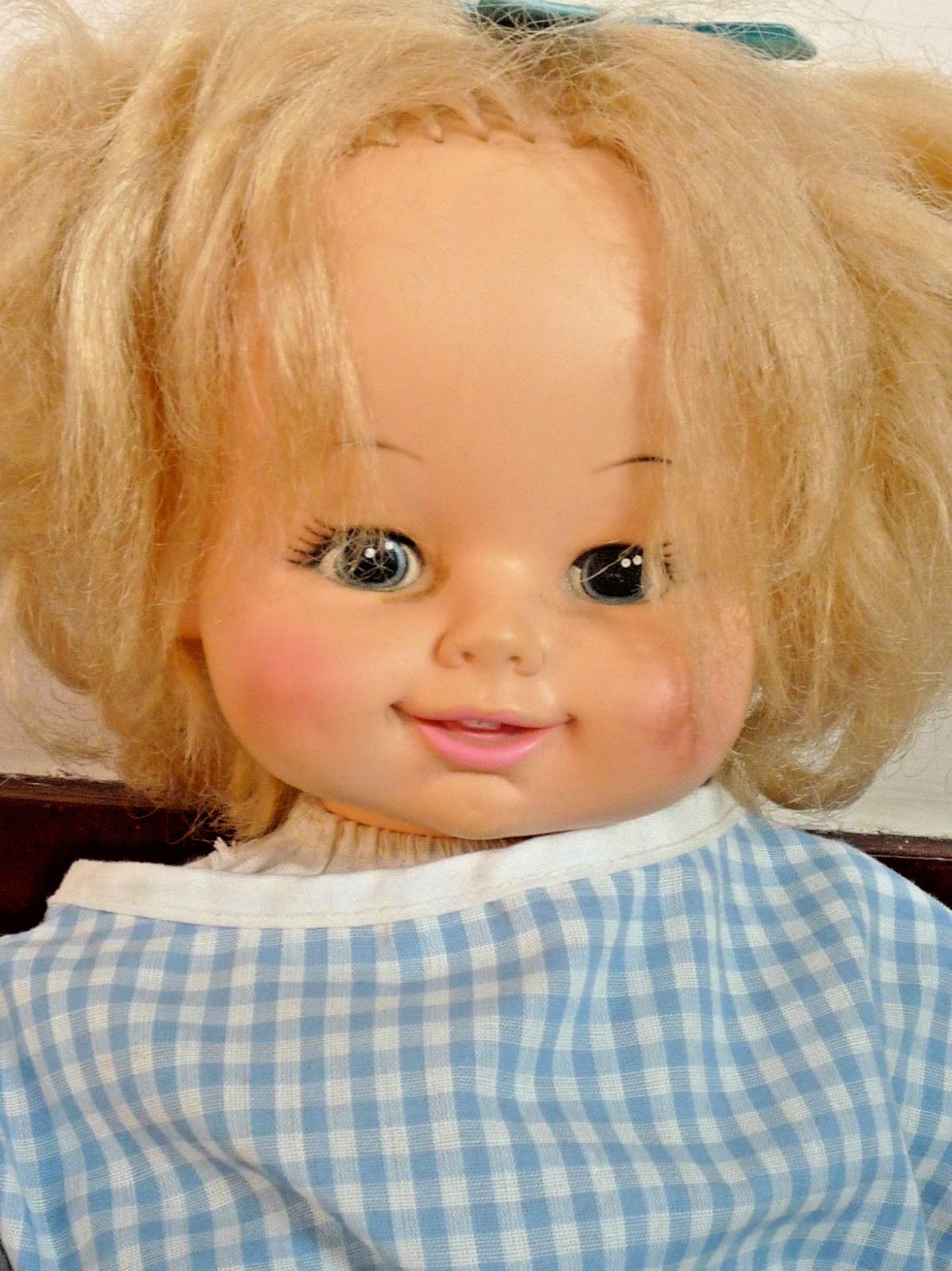 16 Inch 1976 Horsman Dolls Inc. Battery Operated Baby Doll