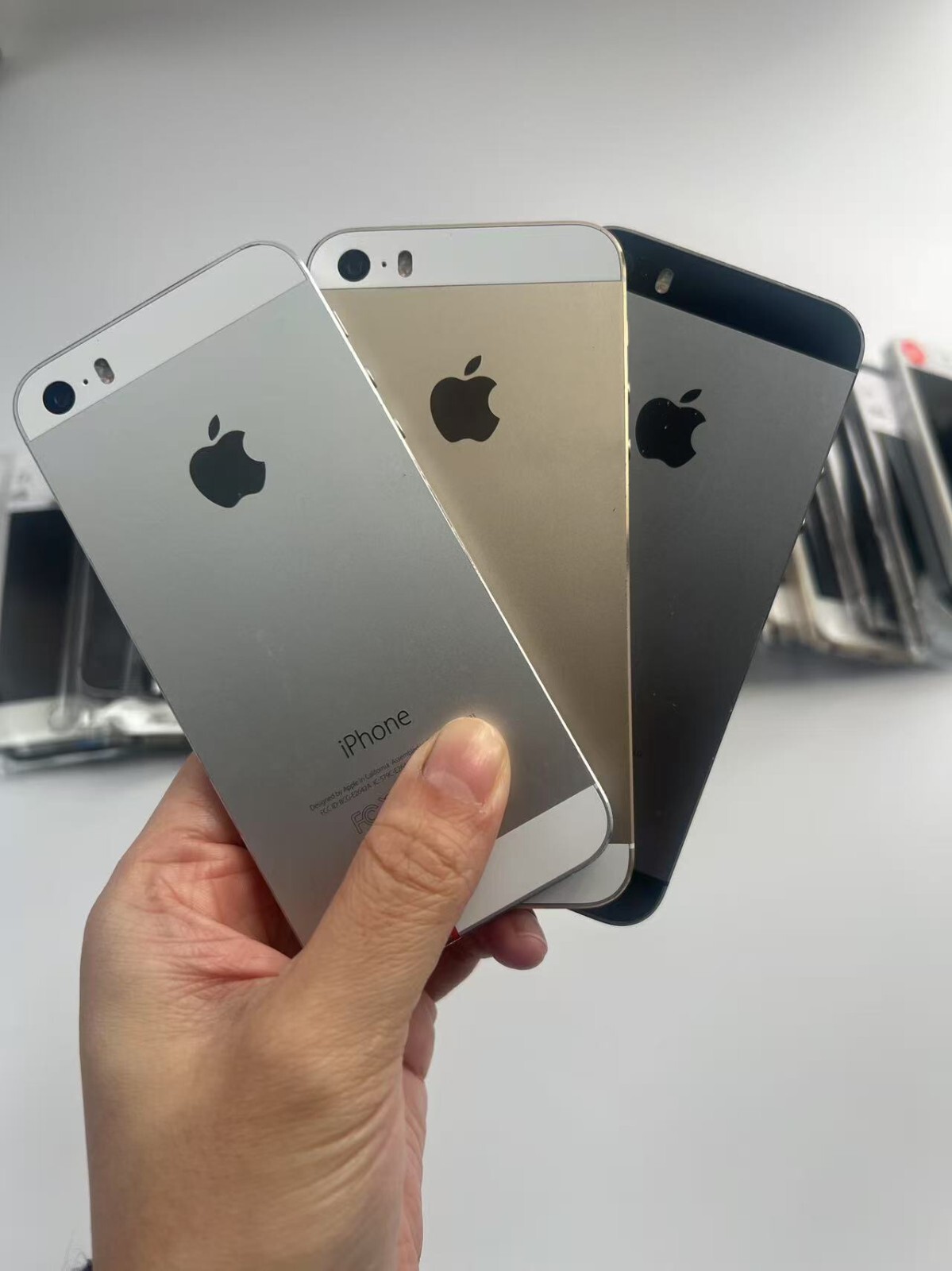 Apple iPhone 5s - 16 GB -all color unlocked tested smart