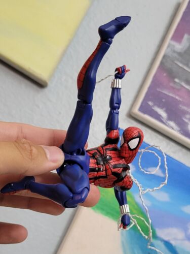 MAFEX No.143 Spider-Man Ben Reilly Comic Ver. - MEDICOM TOY