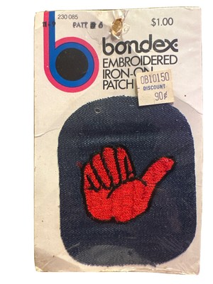 VINTAGE, BONDEX, DENIM EMBROIDERED IRON-ON PATCH, HITCHHIKER THUMBS UP, RED, NEW
