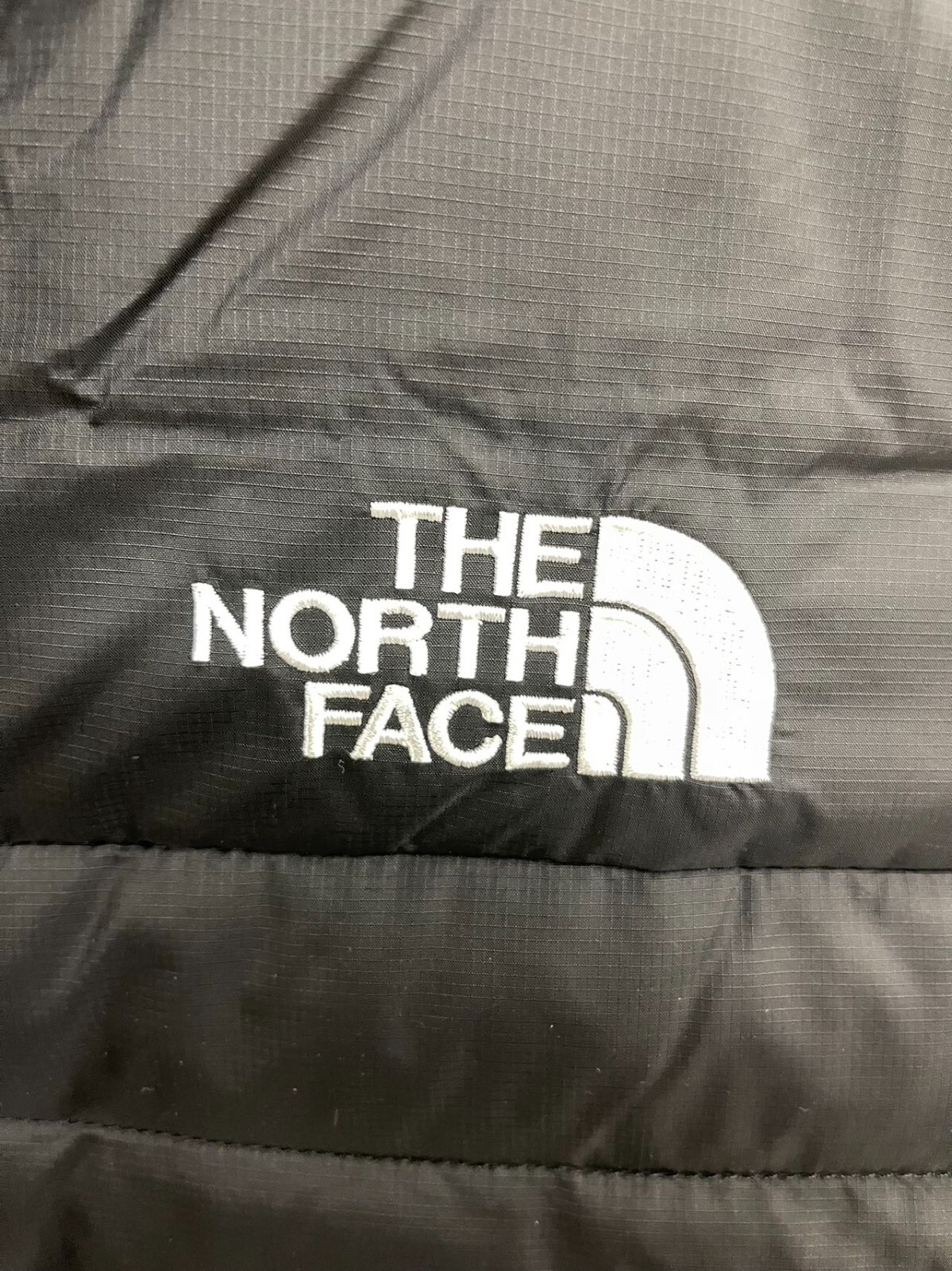 The North Face Mens Minoqua Insulated Puffer Jacket 550-Down TNF Black
