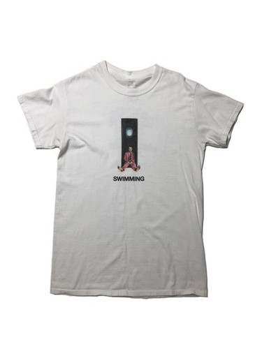 ミュージシャン Mac Miller Swimming tee 2021 Mac Miller Swimming Promo T-Shirt Mens Medium Crew Neck