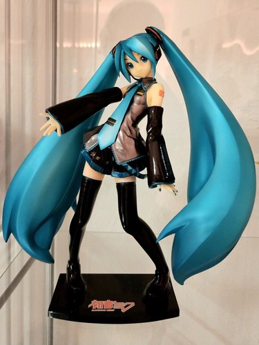 Emou  71YX-F5Bc2L.jpg_BO30,255,255,