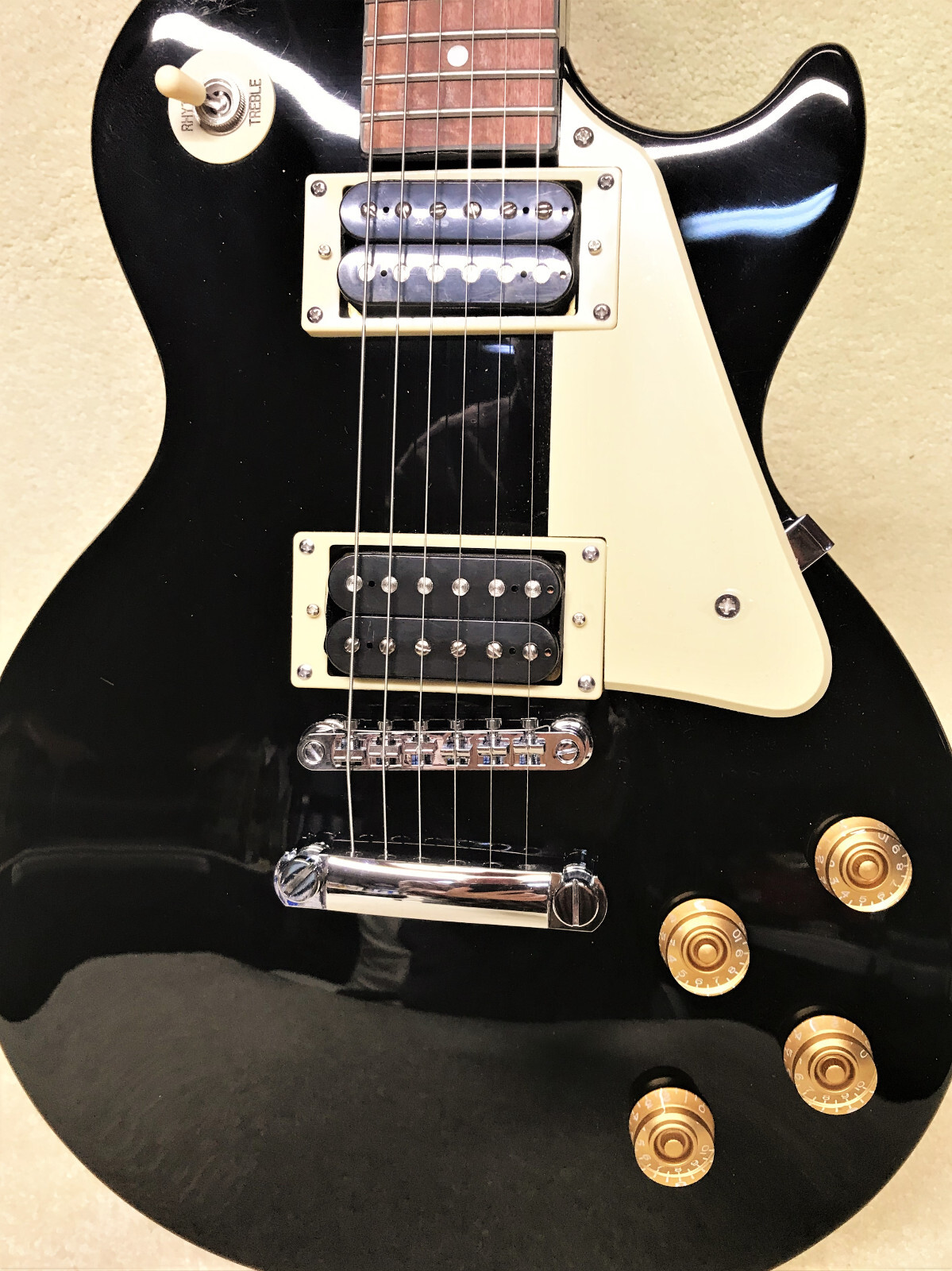 Epiphone Les Paul Studio 100 Solid Body Electric Guitar - OPEN BOX