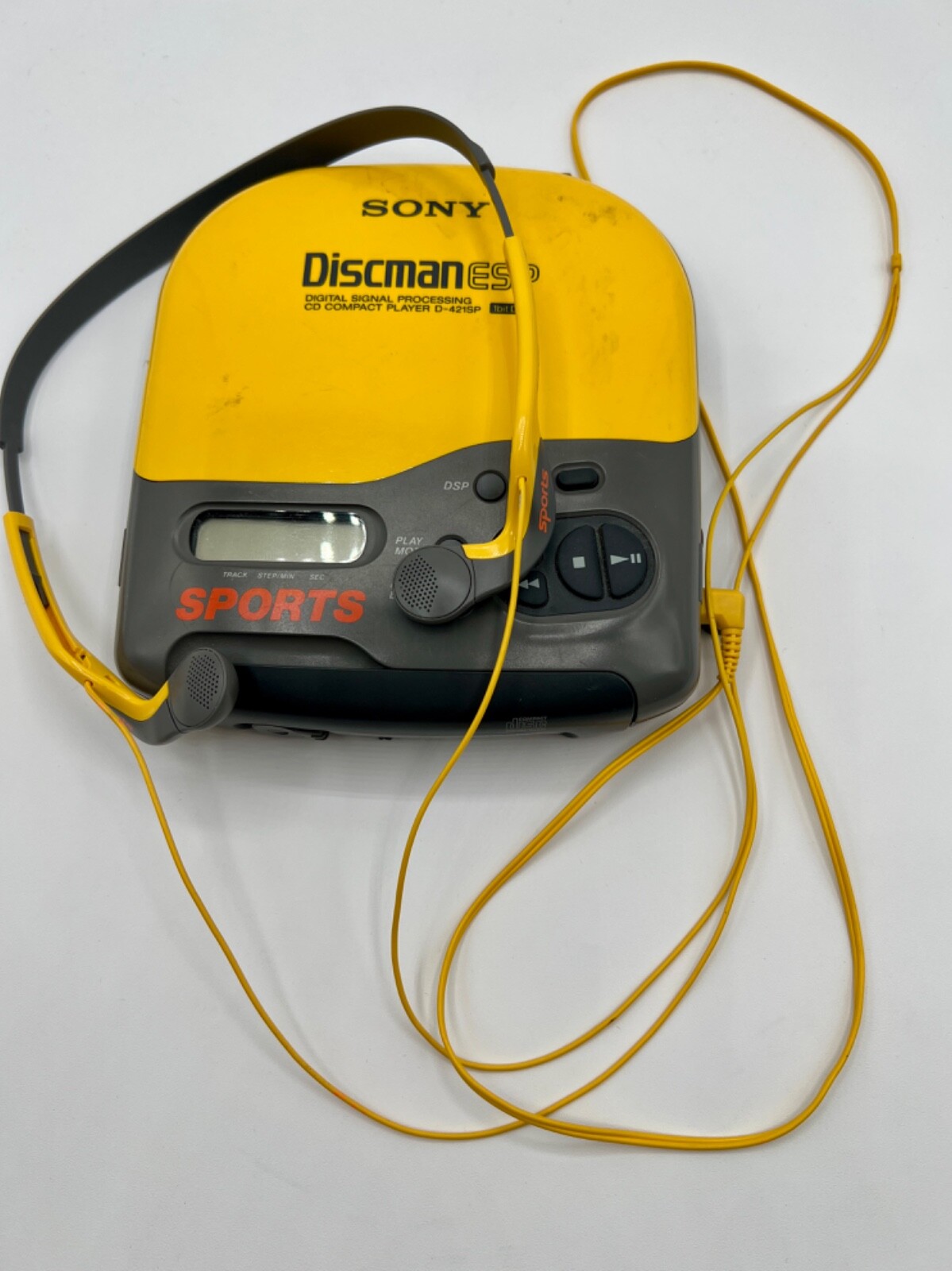 ポータブルプレーヤー SONY SPOTS discmanD-451sp Sony Sports Discman D-451SP Portable CD Player