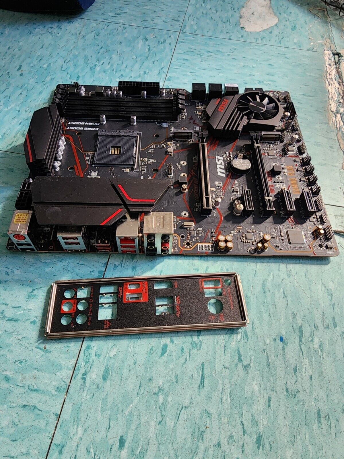 MSI MPG X570 GAMING PLUS Motherboard parts,only motherboard no any Accessories MSI MPG X570 GAMING PLUS Motherboard parts,only motherboard no any Accessories