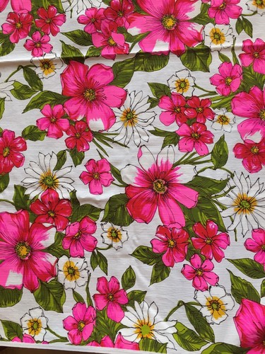 Vintage SO FRO SOFRO Fabric Textile Flowers Cosmos Pink Bright!  2.5+ Yards