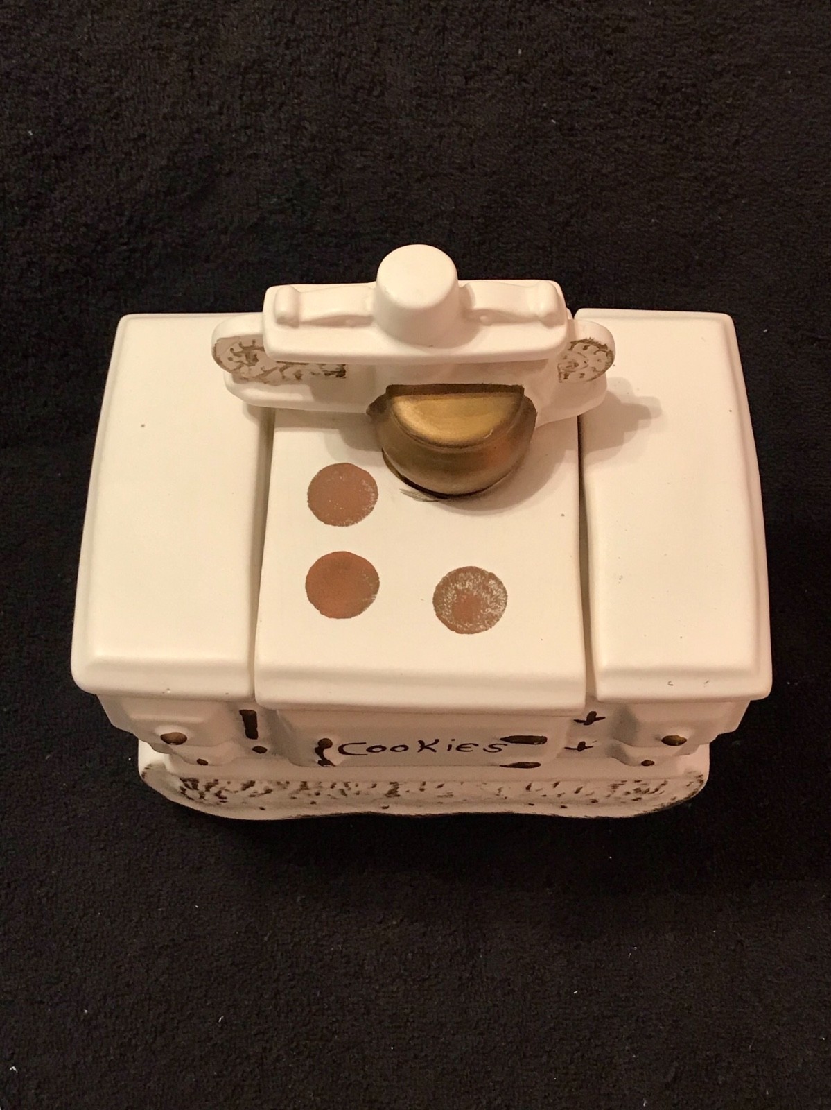 Vintage 1962 McCoy white stove cookie jar