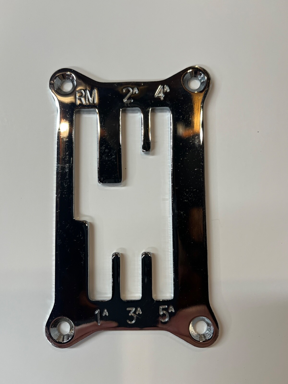 DeTomaso Pantera Parts - Shift Shifter Plate Gate 06026A