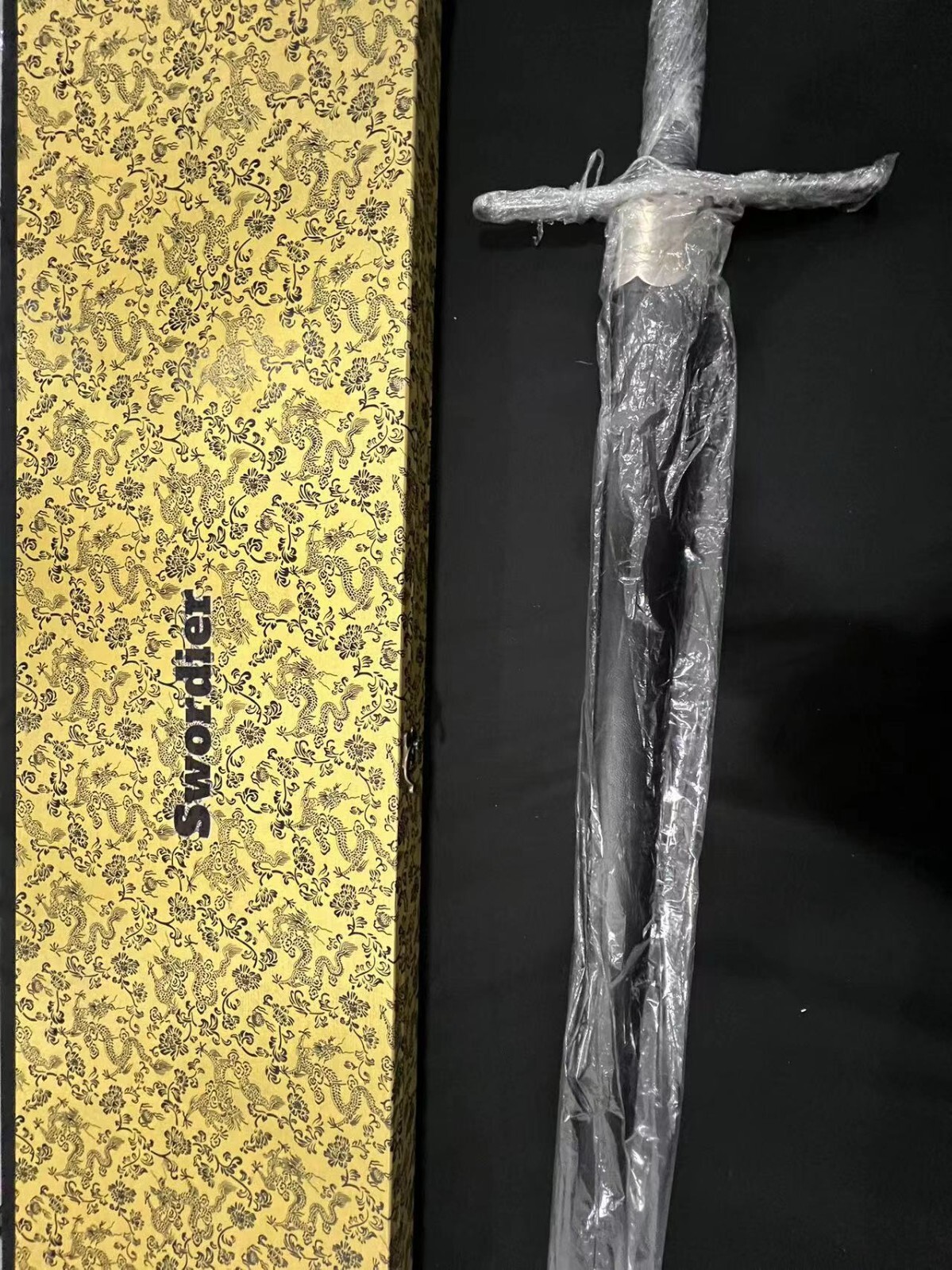 Swordier  54"  12th  Century  European  Long  Sword  With  Disc  Shape  Pommel