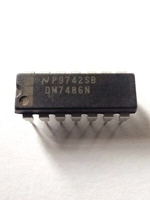 National NSC DM7486N XOR GATE 4-Channel Integrated Circuit IC chip, Date: 1997