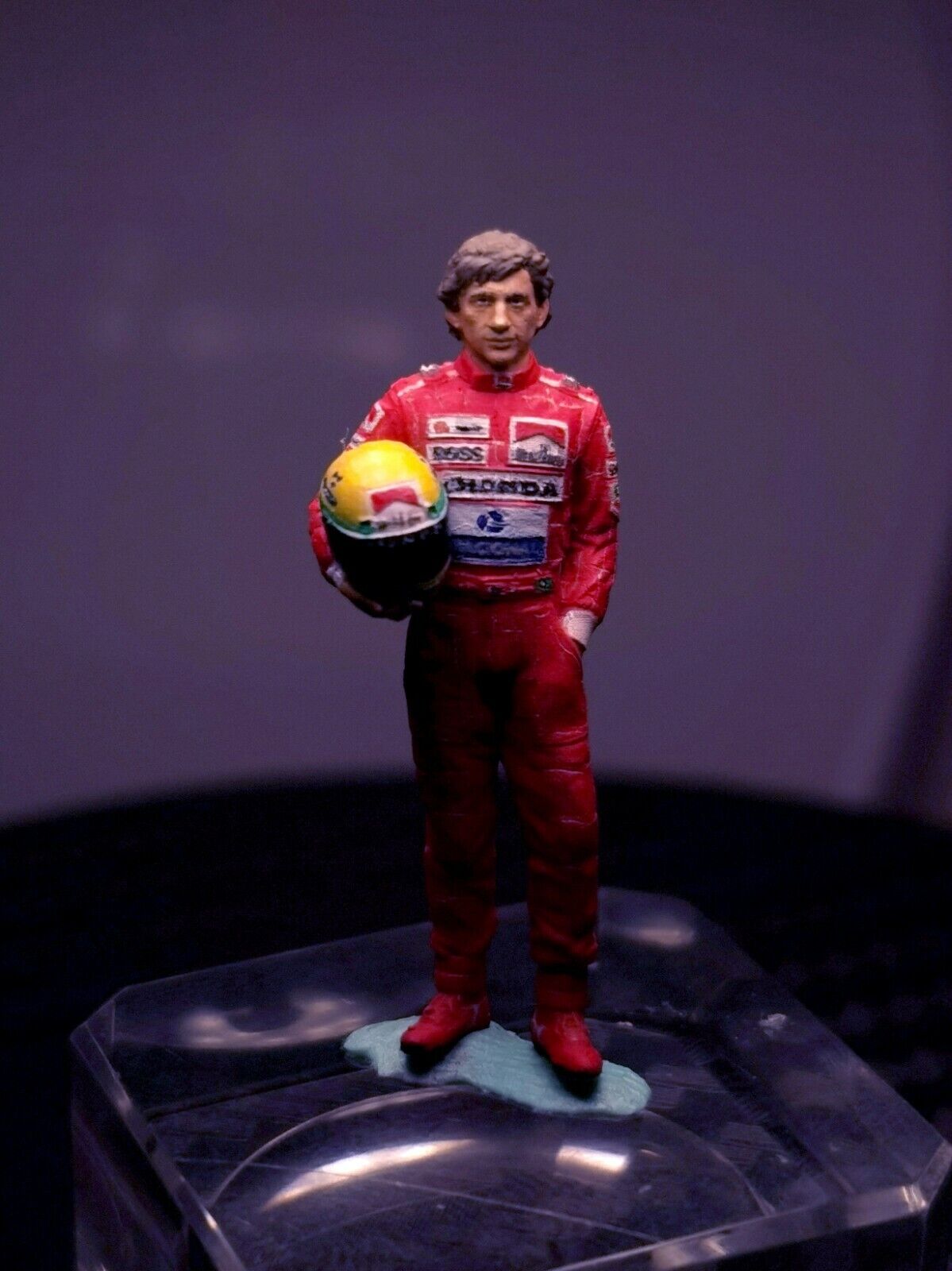 TAKARA Ayrton Senna フィギュア Fine Art Statue Ayrton Senna -50th Birthday- - HobbySearch