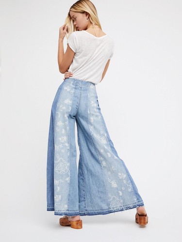 extreme flare pants