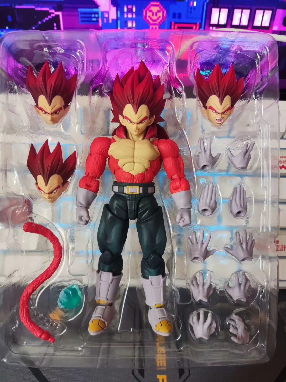 Bandai Dragon Ball Z SHF s.h.figuarts vegeta ssj4 shf figure