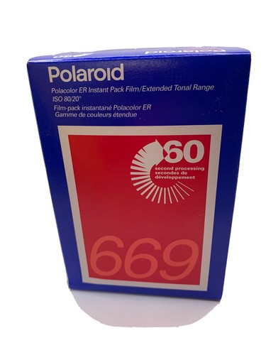 Polaroid Polacolor フィルムiso80使用期限切れ Polaroid Polacolor フィルムiso80使用期限切れ