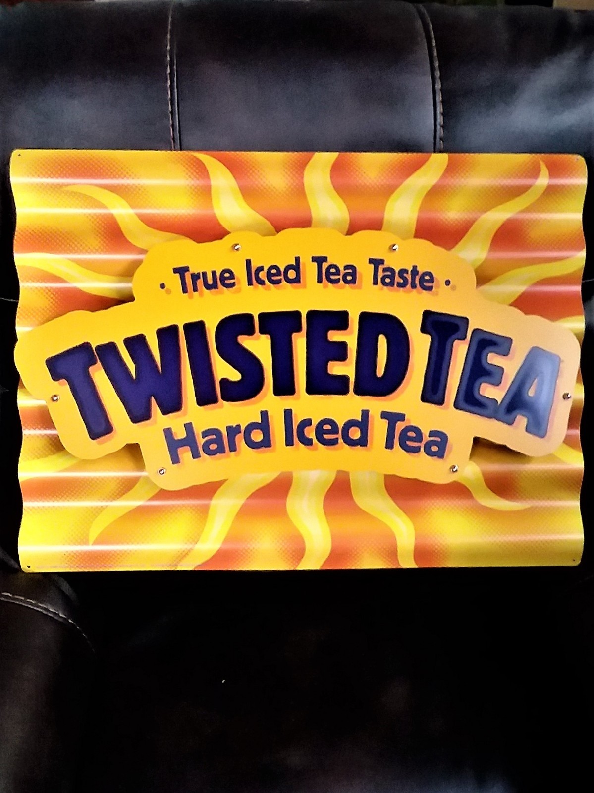 LARGE LOT OF EIGHT BRAND NEW LIGHTED SIGNS IN ORIGINAL BOXES AS SEEN