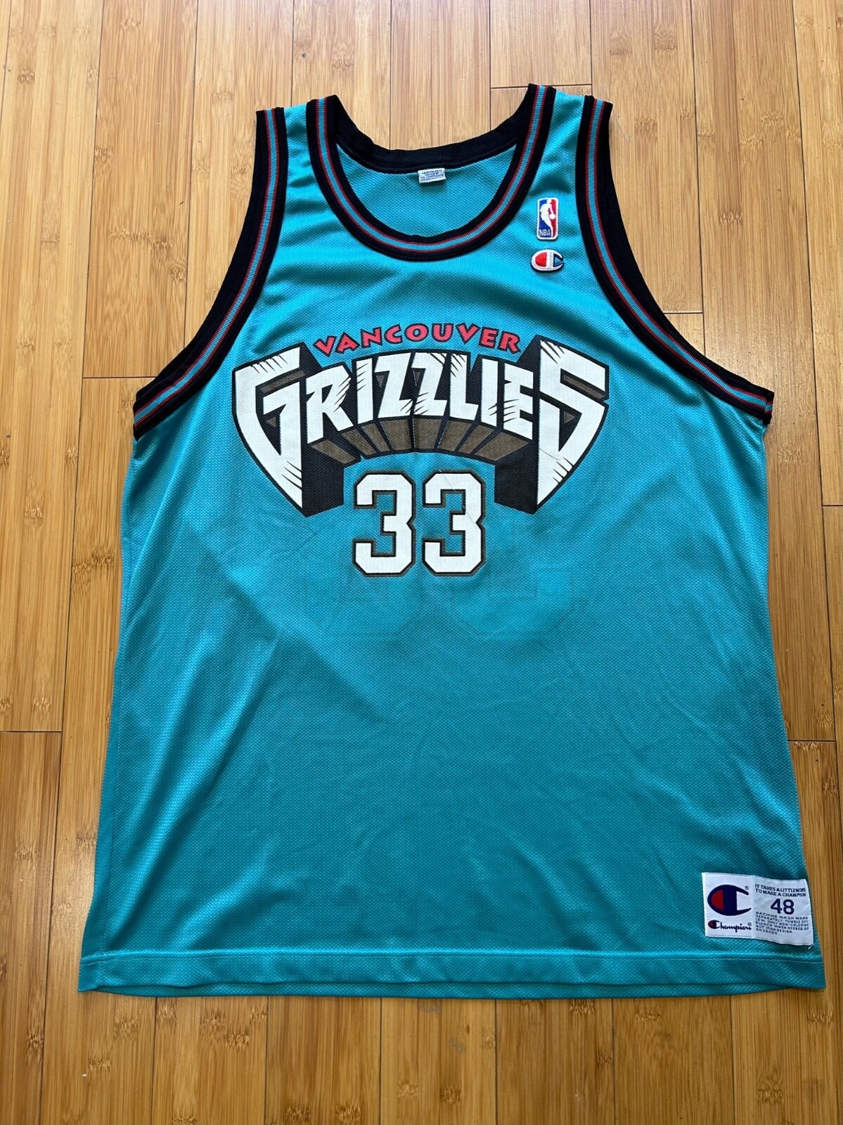 【実着用サイン入り】ウルブス ライアン アイヌーリ #3 ユニフォーム 実着用サイン入り】ウルブス ライアン アイヌーリ #3 ユニフォーム 実