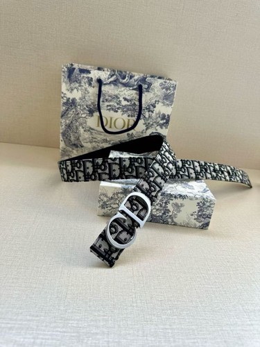 Dior ベルト　　95 ディオールオム Dior HOMME ベルト レザー バックル 95 黒