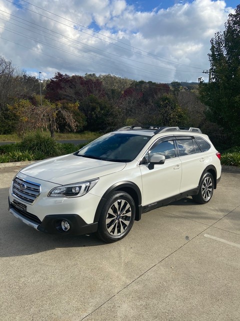 Subaru outback awd