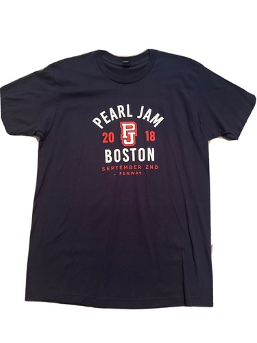 Pearl Jam L T-SHIRT  Boston SET LIST  2018 Tour Fenway Park SEPT 2 NIGHT 1