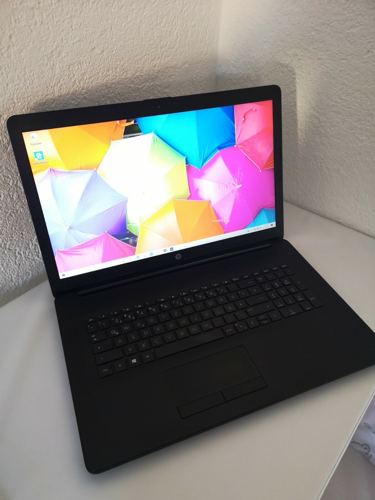 HP 17 Black Notebook Laptop 17 Zoll  8GB RAM 256 GB SSD  