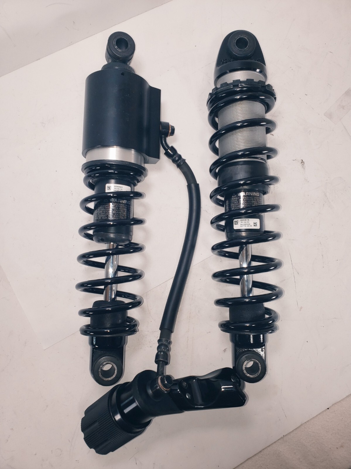 2021ハーレーCVO純正サスペンション HARLEY GENUINE 2024 FLHXSE CVO STREET GLIDE 13 IN SHOCKS