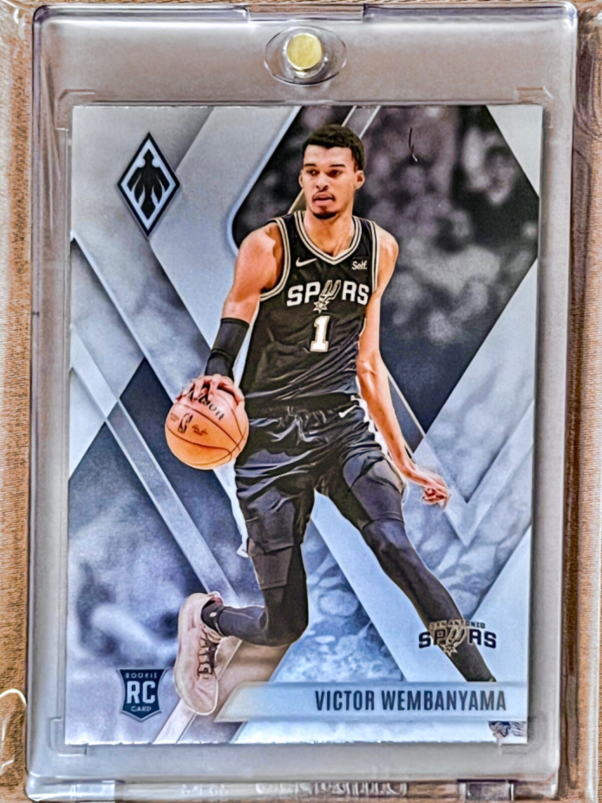 2023-24 PANINI PHOENIX VICTOR WEMBANYAMA #256 RC SILVER